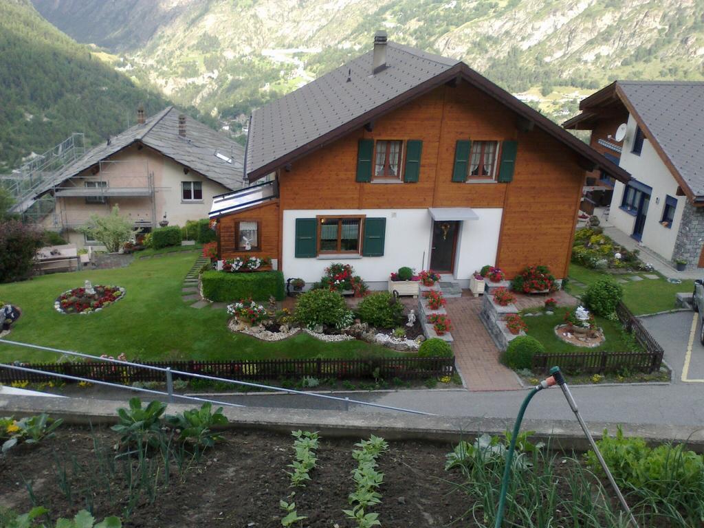Staldenried Ferienwohnung Quarto foto